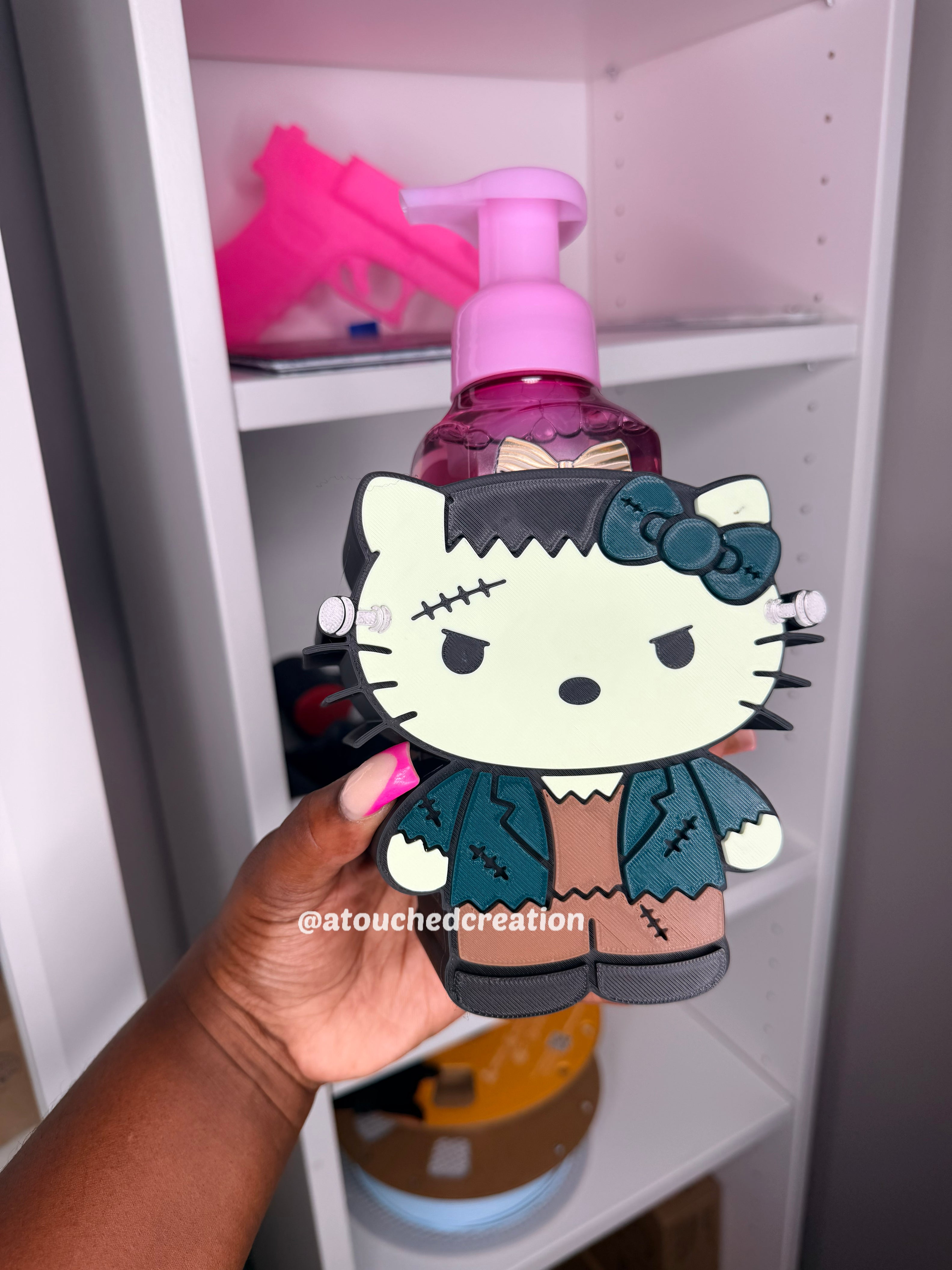 HK Spooky Soap Holders PHYSICAL